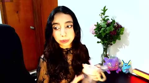 Snapshot of r0ttenangel chatting on 09-19-25, 05:53 Angel  online show from 09-19-25, 05:53