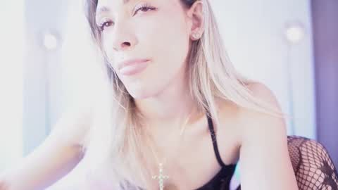 Snapshot of r4veenn chatting on 03-09-25, 07:26 RACHEL BLAKE online show from 03-09-25, 07:26