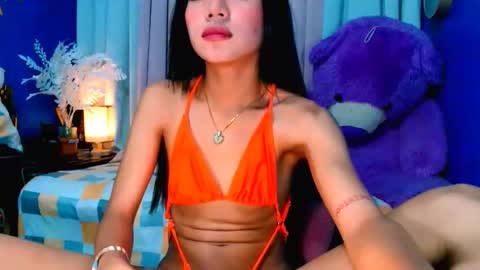 Rachel cummer online show from 02-15-25, 04:45