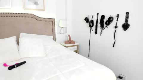 Snapshot of rachel_es chatting on 01-17-26, 06:18 RACHEL ES online show from 01-17-26, 06:18