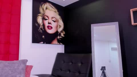  DALIANA  online show from 02-10-26, 12:20