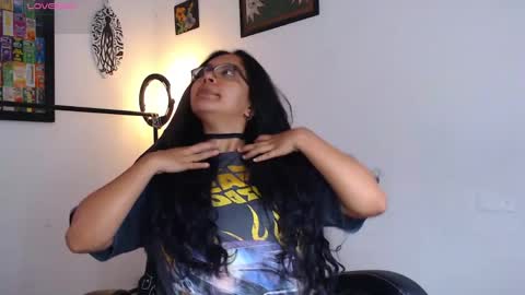 Snapshot of rachell_420 chatting on 05-11-26, 01:06 rachell_420 online show from 05-11-26, 01:06