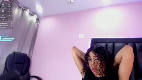 Snapshot of rachell_grey_ chatting on 09-14-25, 02:54 Rachel online show from 09-14-25, 02:54