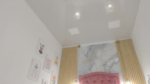 Snapshot of rachellesc chatting on 06-05-26, 12:33 rachellesc online show from 06-05-26, 12:33