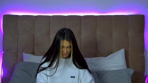 RachellSimpson online show from 11-14-25, 06:39