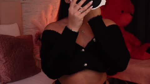 Snapshot of rachelswaan chatting on 12-17-24, 05:07 RachelSwaan online show from 12-17-24, 05:07