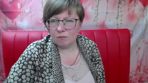 Snapshot of radachudna chatting on 04-19-26, 06:21 RadaChudna online show from 04-19-26, 06:21