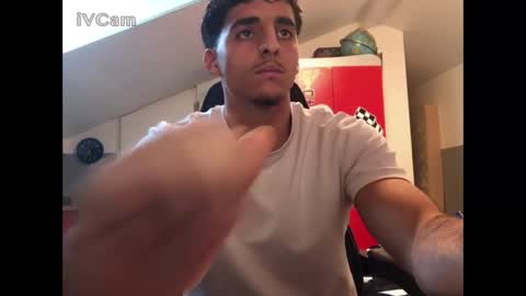 raes online show from 01-19-26, 01:48