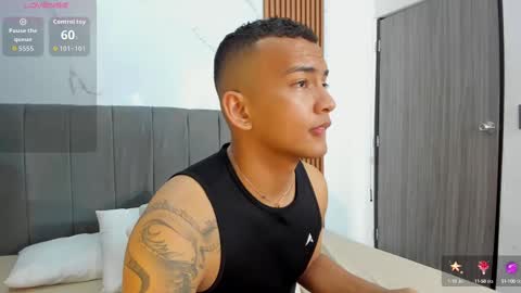 Snapshot of rafa_cruz chatting on 09-24-25, 12:30 rafa_cruz online show from 09-24-25, 12:30