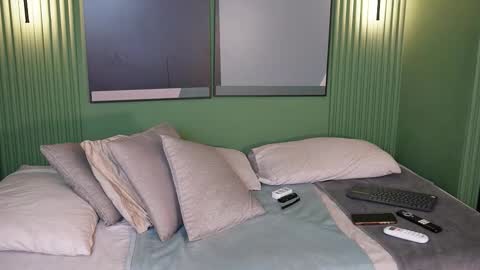 Snapshot of rafa_cruz chatting on 11-12-25, 12:16 rafa_cruz online show from 11-12-25, 12:16