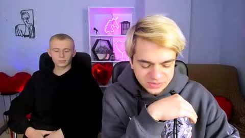 Snapshot of rafael_bien chatting on 11-16-25, 06:41 rafael online show from 11-16-25, 06:41