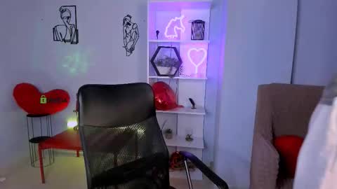 rafael online show from 12-17-25, 08:59