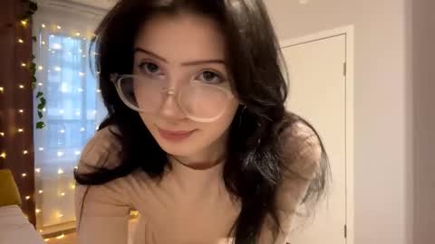 Riya online show from 11-18-25, 10:09