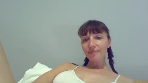 Rafaella online show from 06-10-26, 03:33