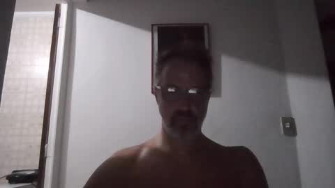 Snapshot of rafaelsel chatting on 02-03-26, 01:48 Big Uncle Jungle online show from 02-03-26, 01:48