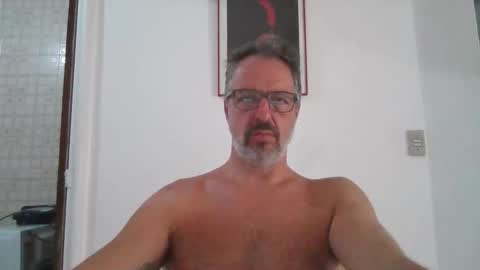 Snapshot of rafaelsel chatting on 02-03-26, 03:28 Big Uncle Jungle online show from 02-03-26, 03:28
