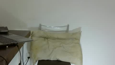 Snapshot of rafaelssk chatting on 03-07-26, 12:02 elenacam online show from 03-07-26, 12:02