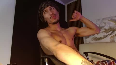 Snapshot of rafaelstone chatting on 02-09-25, 08:11 IG online show from 02-09-25, 08:11