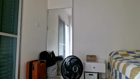 Snapshot of rafinha666 chatting on 01-04-25, 02:04 RafinhaC2C online show from 01-04-25, 02:04