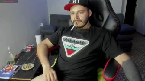 ragnar_lothbrok77 online show from 12-18-25, 11:00