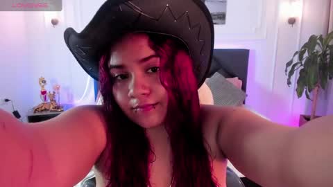 Snapshot of raichell_sweet_curvy chatting on 05-30-26, 02:14 raichell_sweet_curvy online show from 05-30-26, 02:14