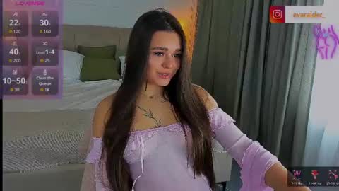 Snapshot of raidereva_ chatting on 06-18-26, 05:41 Eva online show from 06-18-26, 05:41