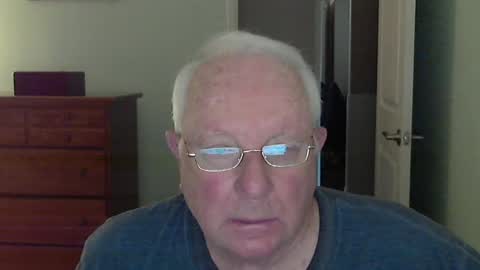 raiderman215 online show from 06-18-26, 09:30