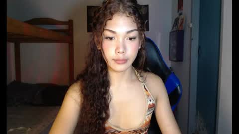 Snapshot of raiinddroopss chatting on 08-03-26, 04:44 moon online show from 08-03-26, 04:44