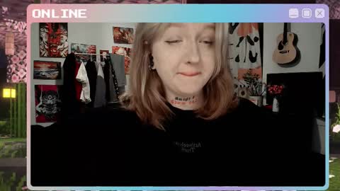Snapshot of raiingurl chatting on 10-19-25, 04:57 Kate online show from 10-19-25, 04:57