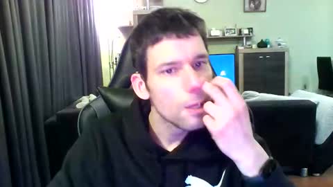 Snapshot of raimondo32 chatting on 02-02-26, 05:44 Raimondo te Paste online show from 02-02-26, 05:44