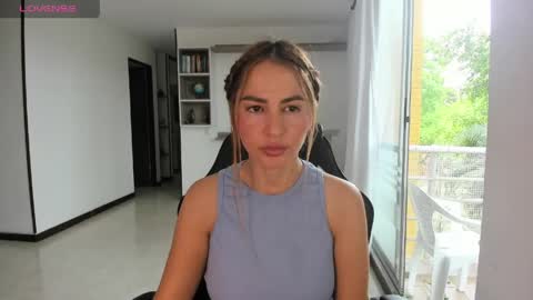Snapshot of rainbow_jenny chatting on 05-31-26, 04:47 Jennyindependent model . online show from 05-31-26, 04:47