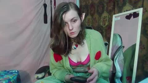 RainbowBitterBB online show from 11-22-25, 04:44