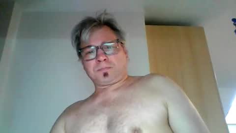 Rainer online show from 01-18-25, 08:10