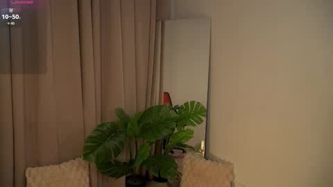 rainevi online show from 11-29-25, 05:38