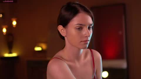 Raisa online show from 02-24-25, 11:43