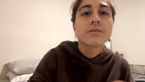 Snapshot of raiyvyn chatting on 12-14-24, 03:29 Ray Ray online show from 12-14-24, 03:29