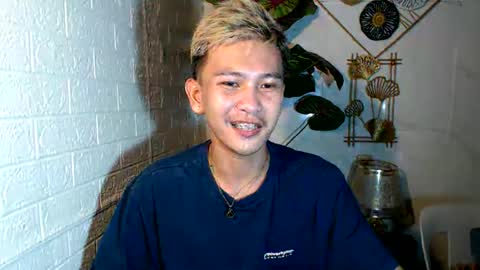 ralfhuge24 online show from 05-11-26, 06:41