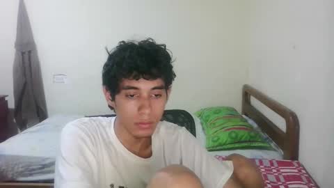 rami_hot0 online show from 03-04-26, 04:13