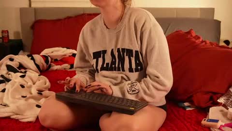 Rami online show from 03-07-25, 01:42