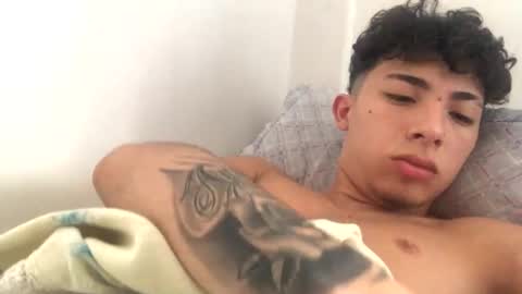 Snapshot of ramiroo2312 chatting on 02-18-25, 11:44 ramiroo2312 online show from 02-18-25, 11:44