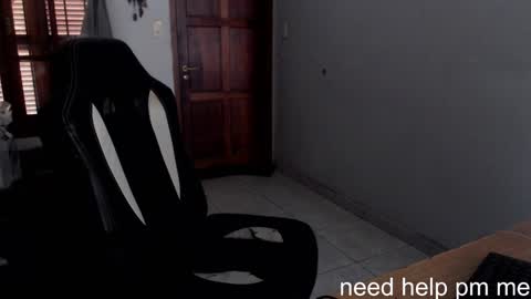 Snapshot of ramisexyloveyou chatting on 01-07-25, 12:52 Ramiro online show from 01-07-25, 12:52