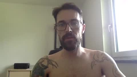 Snapshot of ramler0815 chatting on 06-26-26, 01:26 ramler0815 online show from 06-26-26, 01:26