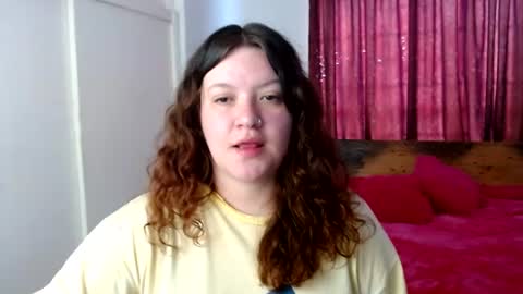 Snapshot of ramona15 chatting on 07-08-26, 08:46 Ramona online show from 07-08-26, 08:46