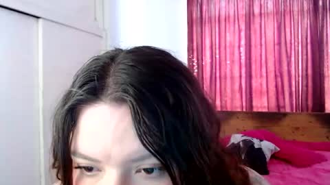 Snapshot of ramona15 chatting on 07-12-26, 07:27 Ramona online show from 07-12-26, 07:27