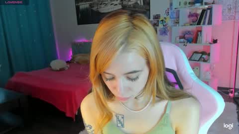 Snapshot of ramona_terner chatting on 02-01-25, 08:50 Ramona terner online show from 02-01-25, 08:50