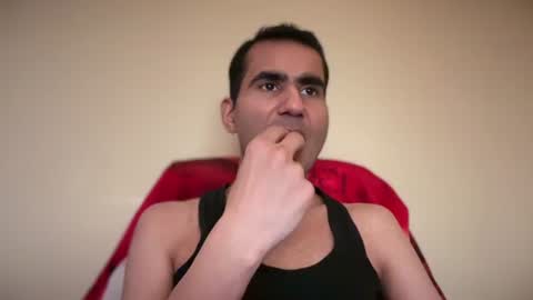       online show from 06-21-26, 07:33