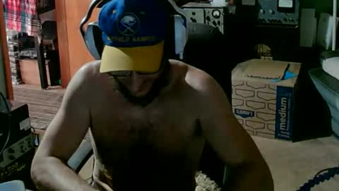 Snapshot of randalltotazz chatting on 05-26-26, 08:38 Randall online show from 05-26-26, 08:38
