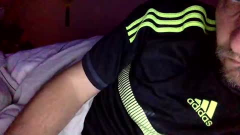 Snapshot of randobad12 chatting on 11-01-25, 10:34 randobad12 online show from 11-01-25, 10:34