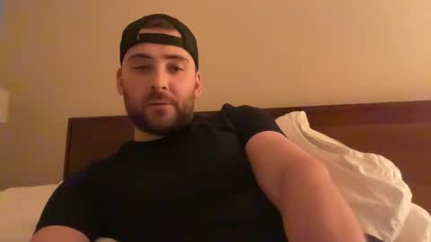 Snapshot of randomdude5950 chatting on 02-13-26, 01:34 randomdude5950 online show from 02-13-26, 01:34