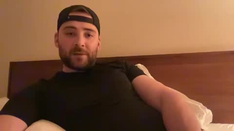 Snapshot of randomdude5950 chatting on 02-16-26, 03:02 randomdude5950 online show from 02-16-26, 03:02